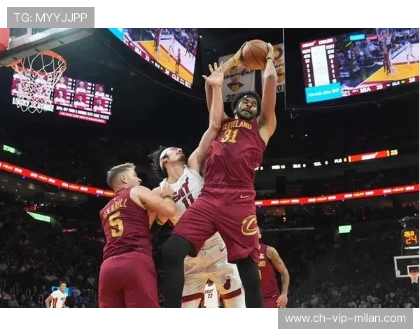 热火加时绝杀,维金斯空接震撼全场:篮球激情与奇迹的完美融合 热火加时绝杀,维金斯空接震撼全场:篮球激情与奇迹的完美融合