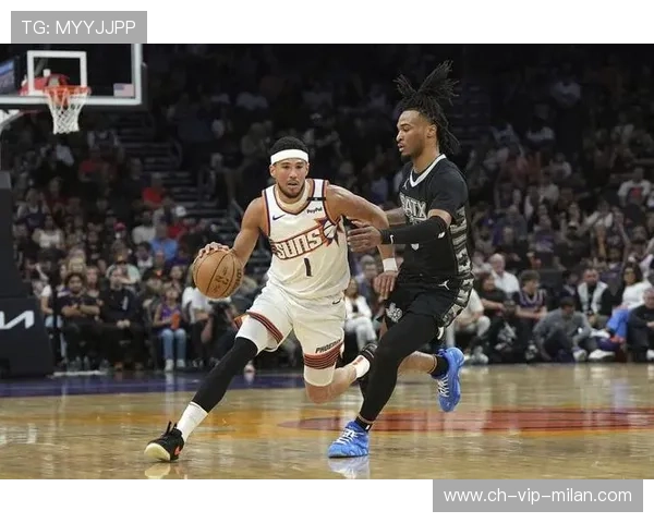 布克突破造杀伤,太阳比赛残局掌握