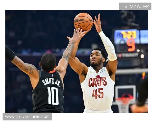 米切尔外线急停命中，骑士在末节完成绝杀